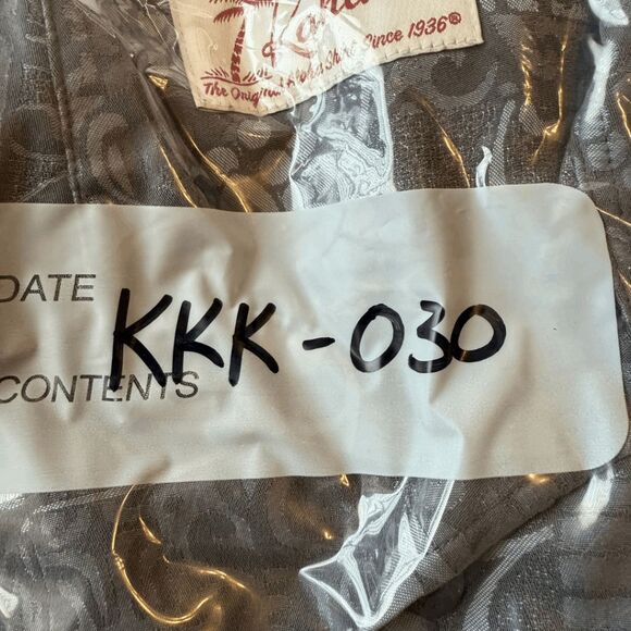 Kahala Mens Jacquard Floral Short Sleeve Apana Button-up Aloha Shirt Gray Medium - Picture 9 of 9